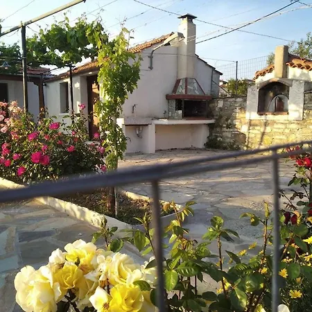 Koeni House